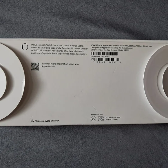 Apple Watch with Black Band - Picture 4 of 5